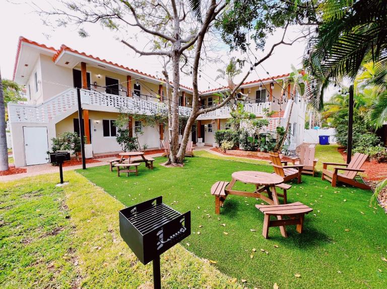 The Leeward Apartments By Lowkl - B&B Fort Lauderdale