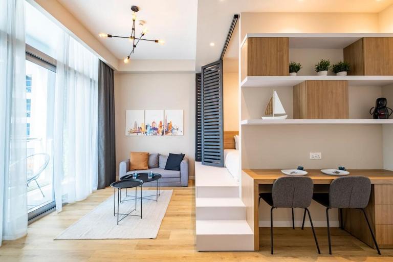 Exclusive Designer Studio by Marina, Beach & Mall - Ferienwohnung Dubai
