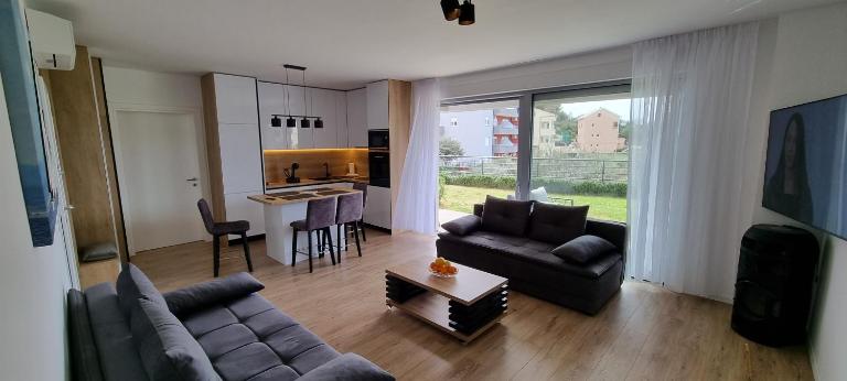 Apartman Gaby - Ferienwohnung Podstrana