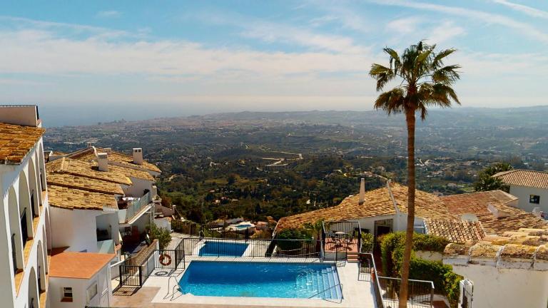 Mijas Pueblo - Cozy Apartment with Sea Views - B&B Mijas