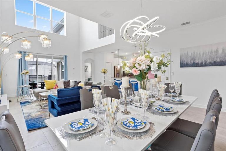 Modern Resort House | Pool • Wi-Fi • Minutes to Disney - Bed and Breakfast Kissimmee