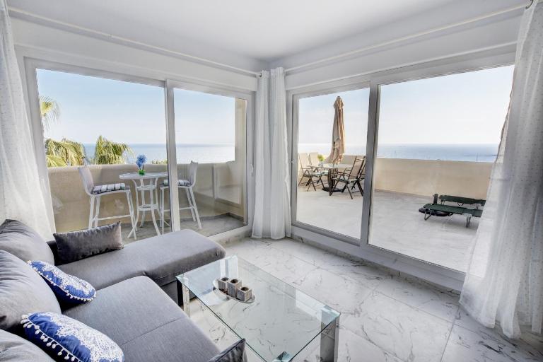 Bil Bil - C&G Benal Beach apartment - B&B Benalmádena