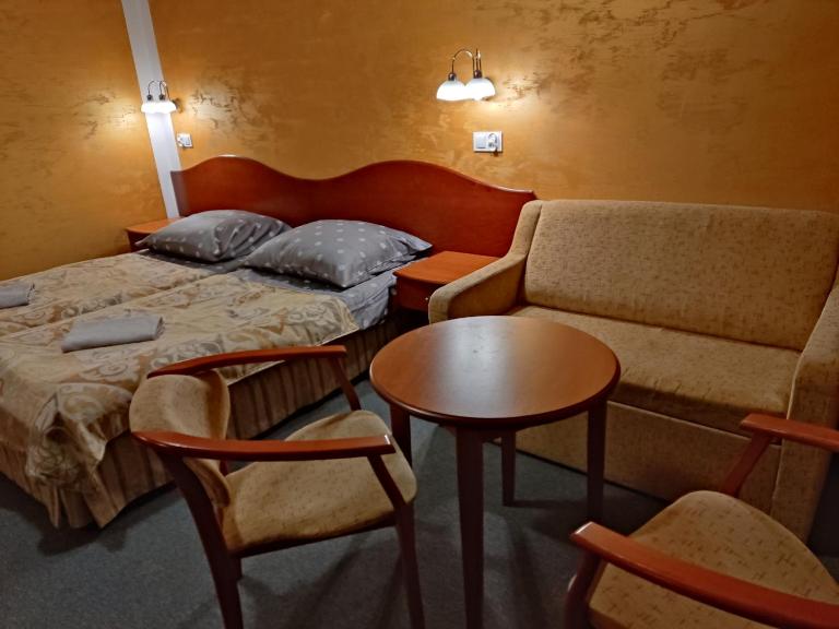 Agroturystyka Kameralna93 - Chambres d'hôtes Ochaby