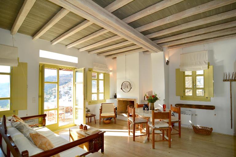 Cycladic Fos - Entire SeaView 2BR Villa by TinosHost - Ferienwohnung Triantáros
