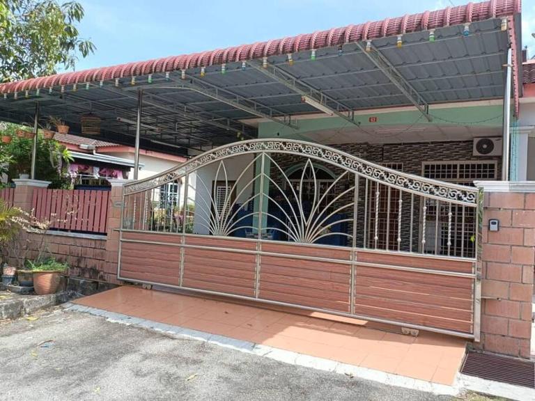 AlFateh Homestay Kepala Batas - B&B Kepala Batas