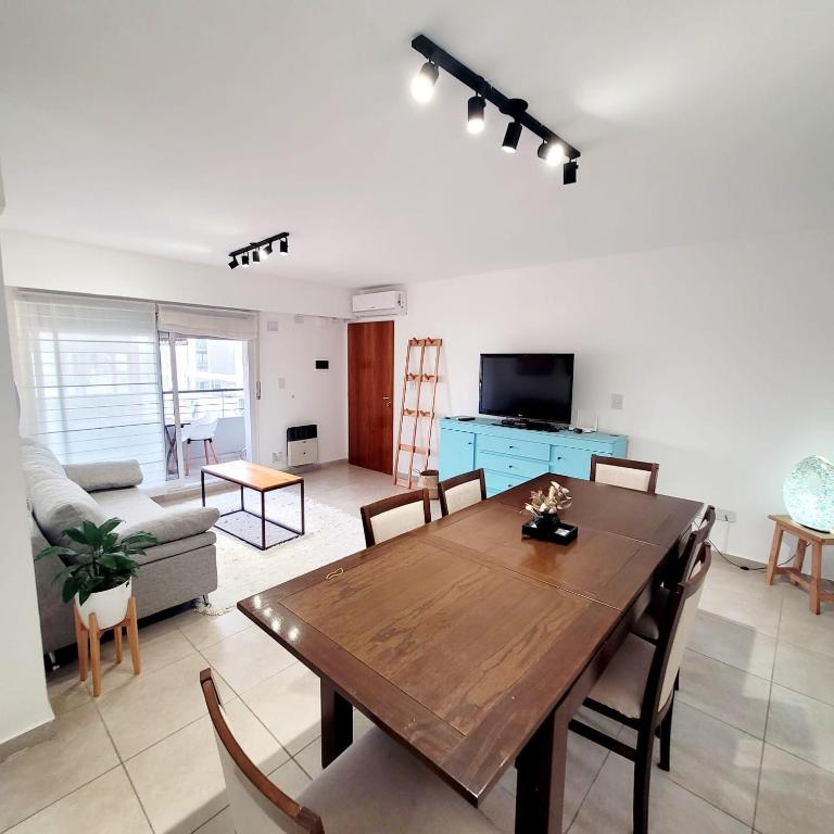 Dpto. nuevo, luminoso, 3 dormitorios, pleno centro - B&B Rosario