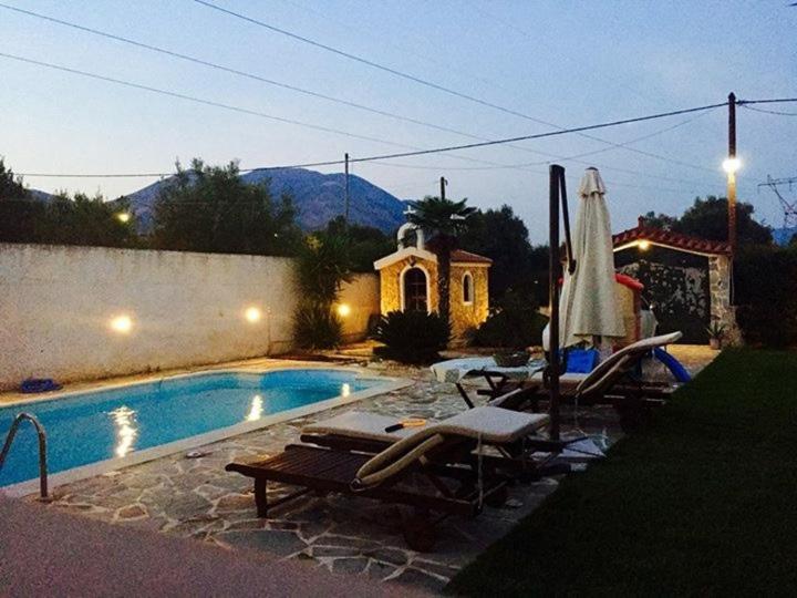 DIMIS swimming pool small villa - Ferienwohnung Eretria