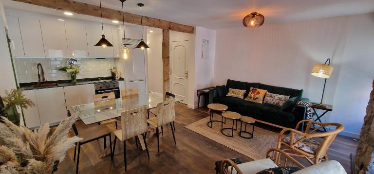 Cimadevilla Playa - Pisazo 6 o 7 pax en pleno centro - VUT-3951-AS - B&B Gijón