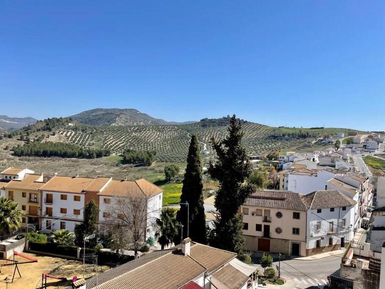 Geysotur Casa de la Abuela Antonia - B&B Iznájar