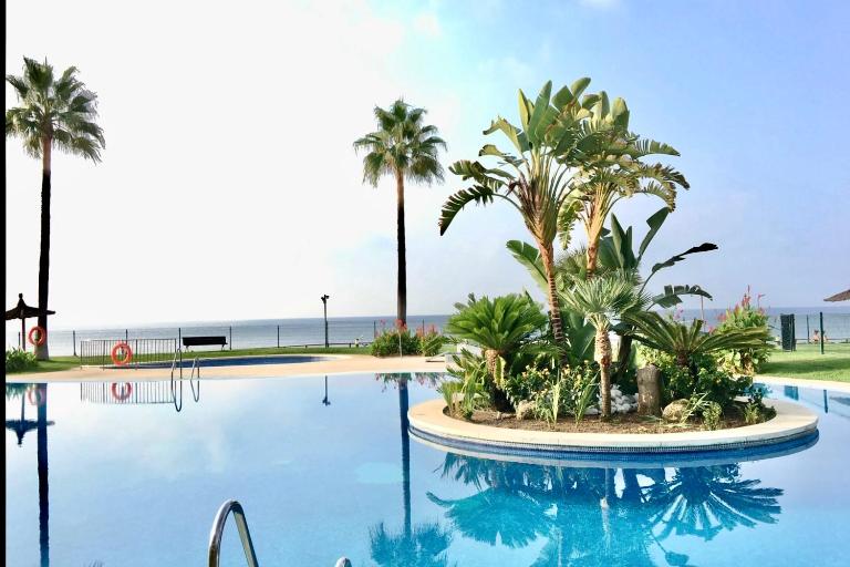MI CAPRICHO BEACHFRONT- 9D Apartment with sea views - Costa del Sol - Bed and Breakfast La Cala De Mijas