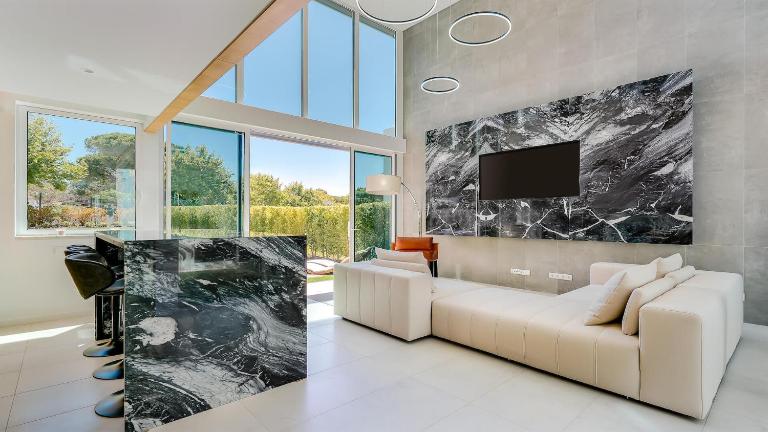 Villa Serenity- CleverDetails, Central Vilamoura, Sleeps 4 adults and 2 children, located in the center - Ferienwohnung Vilamoura