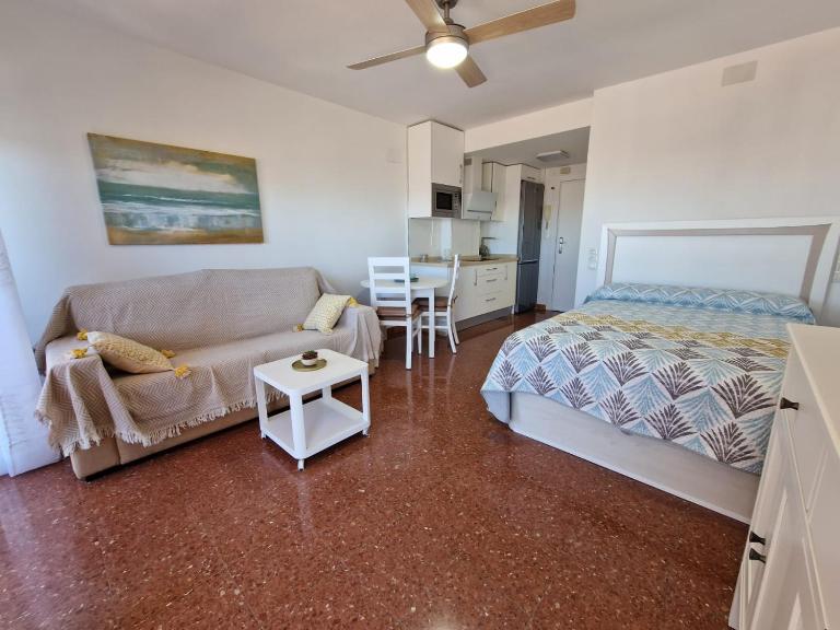Apartamento SEREVA Plazamar - Ferienwohnung Torre del Mar