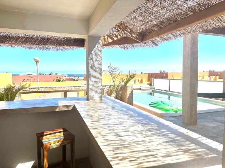 Cloud Tropical - Piscina climatizada - Gym Privado - B&B La Guirra