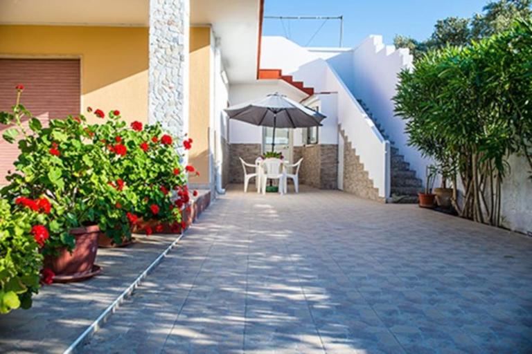 Mono Tairsia - B&B Porto Cesareo