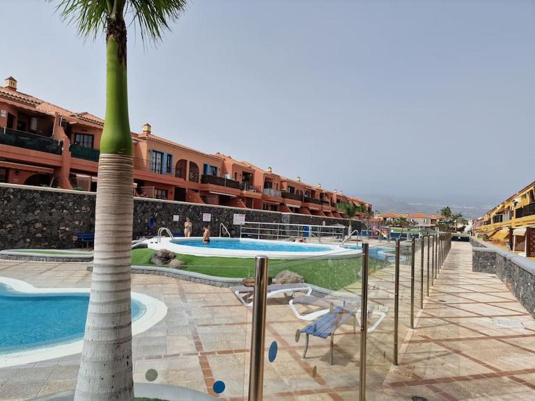 Great 2bedrooms apartment in Costa del Silencio - B&B Costa del Silencio