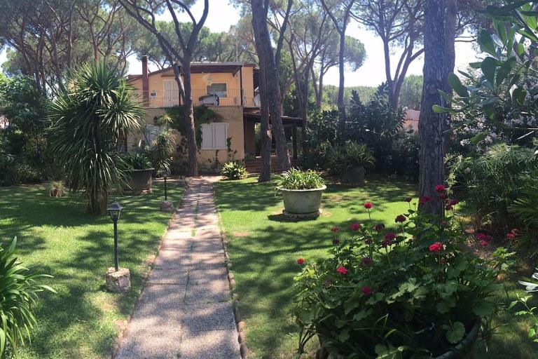 Villa Aurelia, 70m from the sea - B&B Santa Margherita di Pula