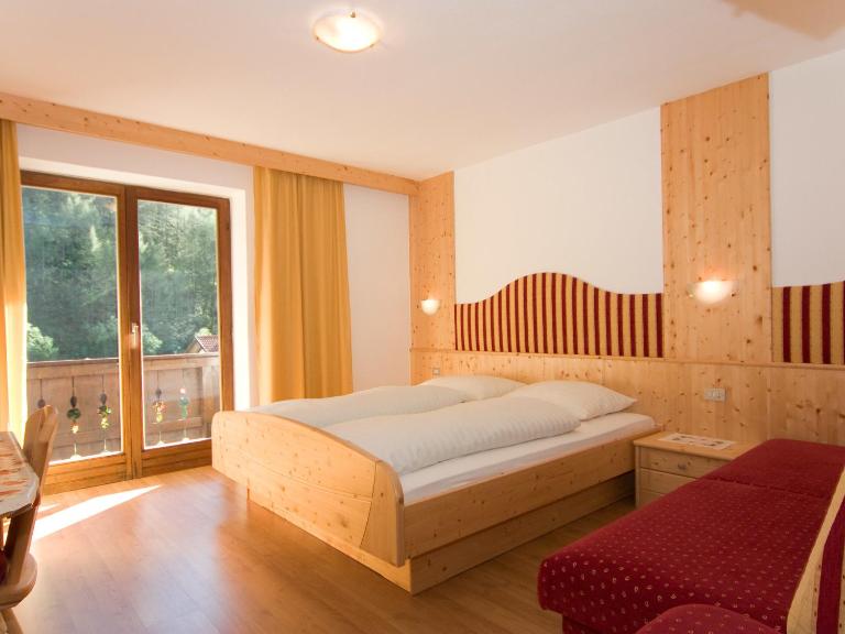 Pension & Appartament Anna - B&B Predoi