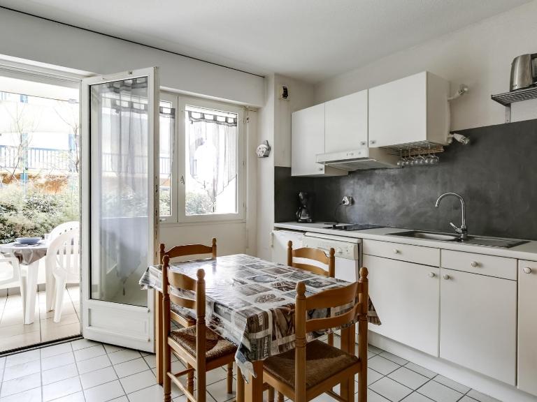 Appartement T2 cabine à Biscarrosse-Plage, proche océan, 4 pers. - FR-1-521-84 - Chambres d'hôtes Biscarrosse-Plage