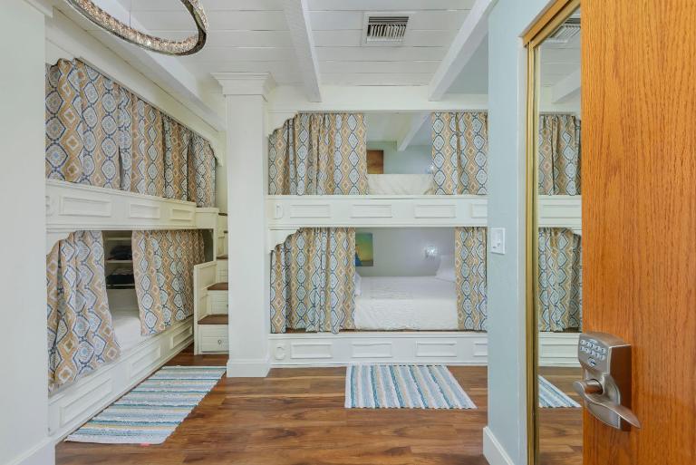 Smart Solution - Individual Private Bed-Pods in Gorgeous Shared Space - Women Only Dorm In Room 5 - CoEd House - Full-sized mattresses in Individual Pods - with built-in private storage - Gorgeous Shared Room - Affordable Luxury - Sparrow House - B&B Phoenix