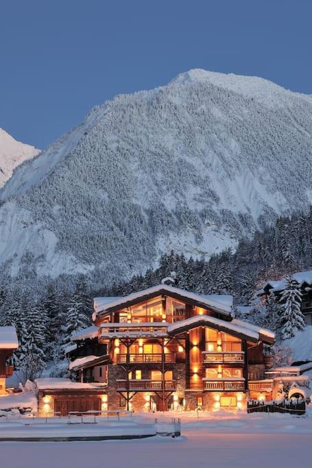 Chalet Le Moulin, Courchevel Le Praz, 6 chambres, Ski in, Ski out - Bed and Breakfast Courchevel 1550