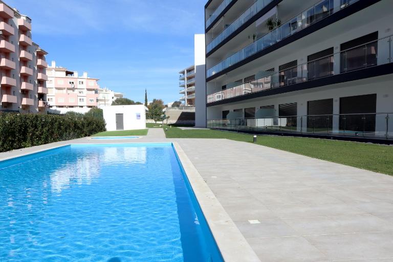 Sunshine by ALgest - Bed and Breakfast Portimão