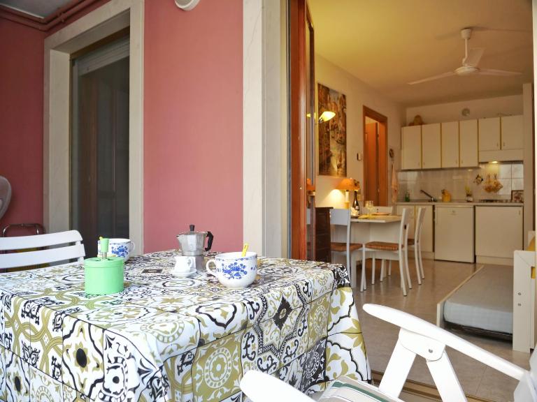 Cardellino, piccolo e accogliente dietro la spiaggia - B&B Grado