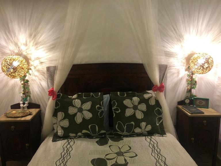 Casal dos Carpinteiros - Carpenters Couple - Bed and Breakfast Santa Cruz