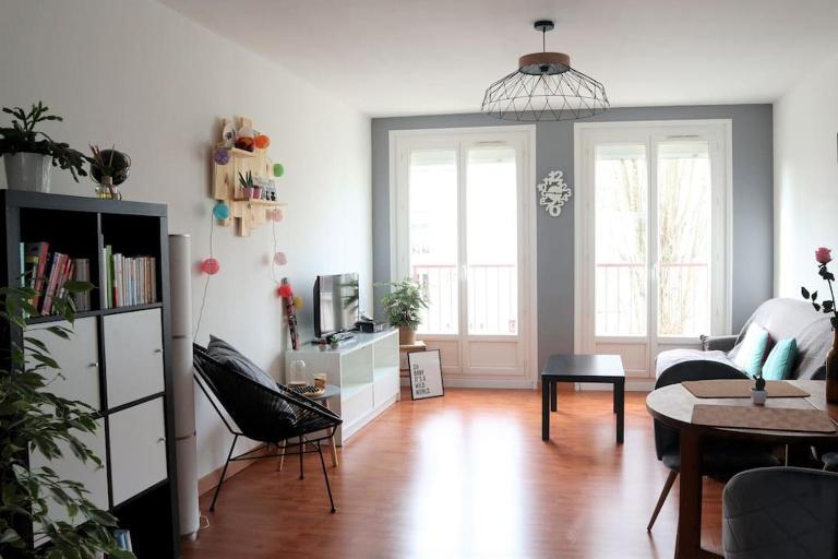 TRENTEMOULT-REZE : 2 chambres, 65m²+parking+wifi - B&B Rezé