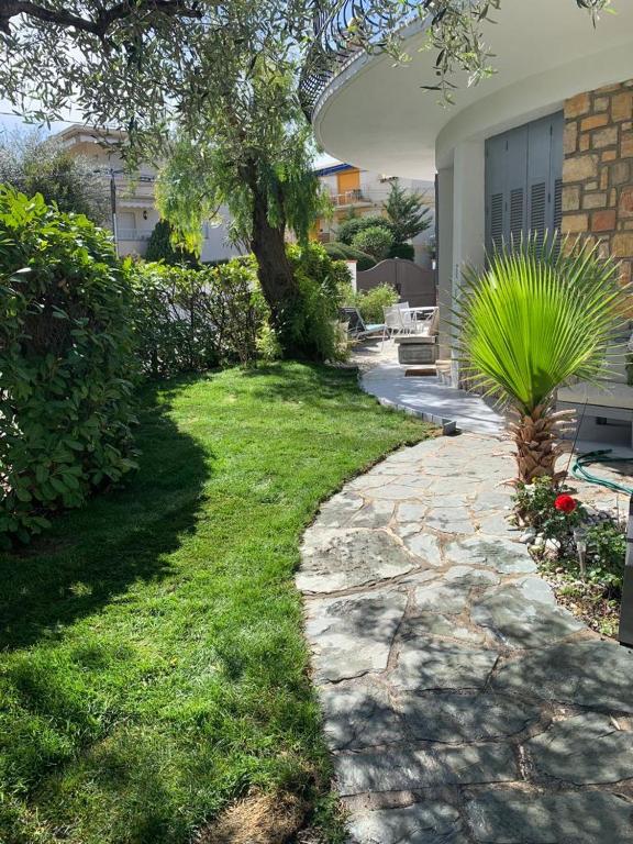 Cap d Antibes, Salis beach , 2 bedrooms , free parking - B&B Antibes