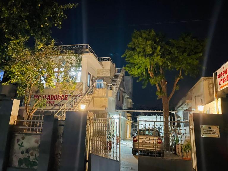 Atithya - Bed and Breakfast Udaipur