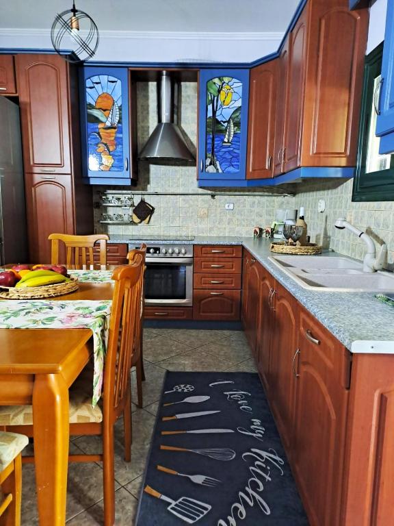 Evelina 1 - Bed and Breakfast Lixoúri