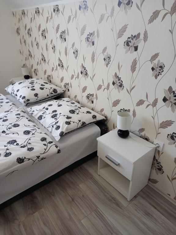 Napsugár Vendégház - Chambres d'hôtes Újudvar