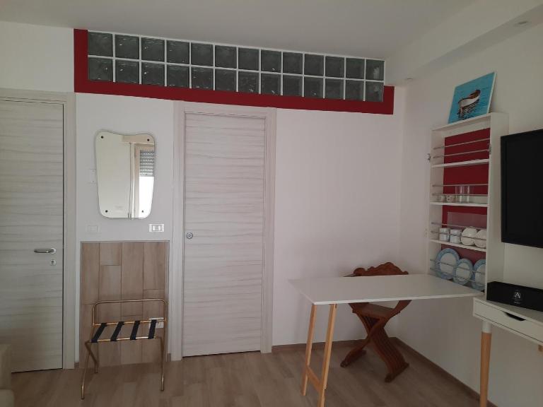ADG Emilia 10 Appartamenti Del Garda - B&B Peschiera del Garda
