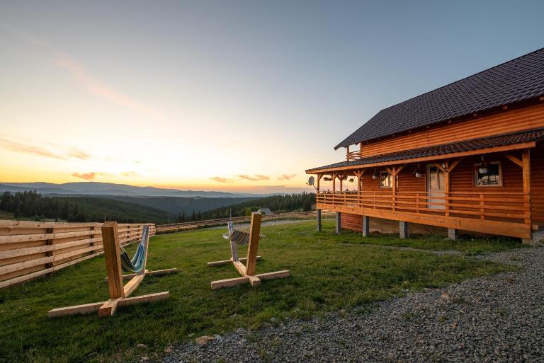 Cabana Dominic - B&B Mărişel