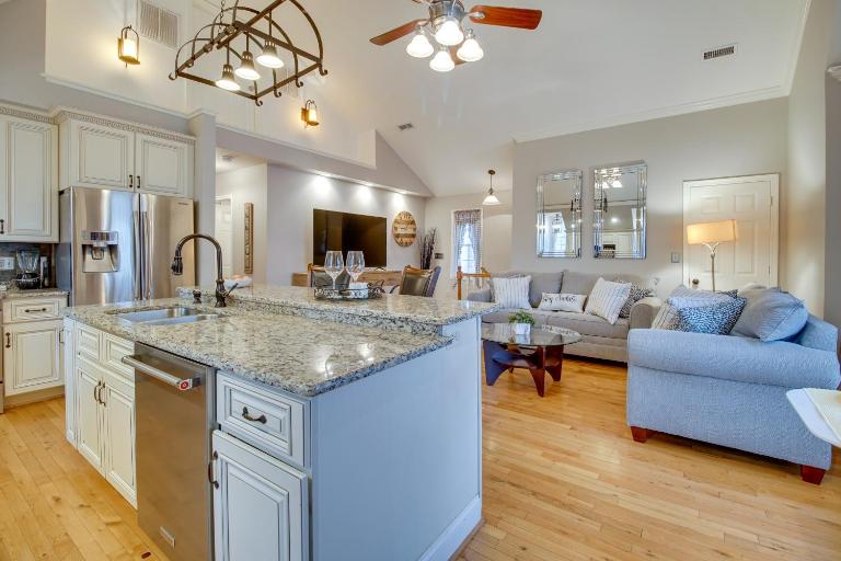 Cozy Virginia Vacation Rental w/ Seasonal Pool! - B&B Nokesville