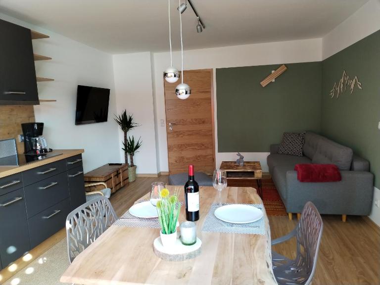 Ferienwohnung am Gänsbach - Chambres d'hôtes Grassau