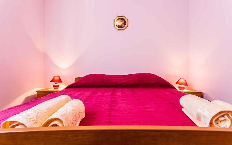 Apartment in Vrbnik - Insel Krk 13594 - B&B Vrbnik