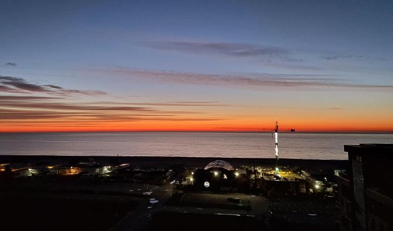 Ena Sunrise Summerland - Ferienwohnung Mamaia