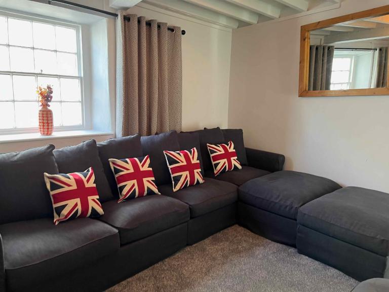 The North Wales Gathering - Sleeps Up To 16 - B&B Saint Asaph