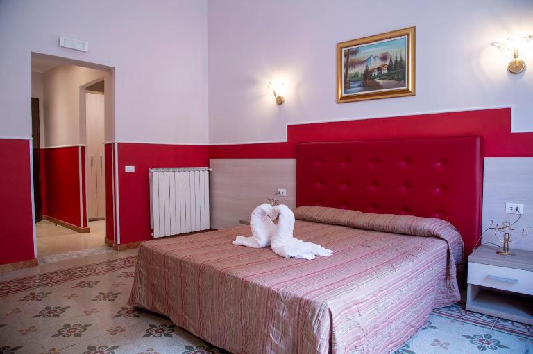 Domus Napoleone - Ferienwohnung Rom