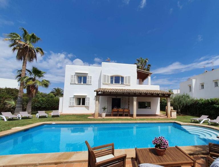 Casa Sylvia Cala D'OR - B&B Cala d'Or