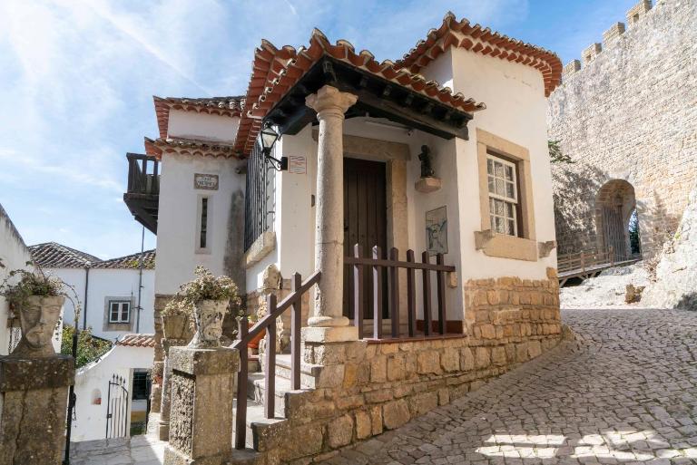 Casa Mourisca - Albino d'Óbidos - B&B Óbidos