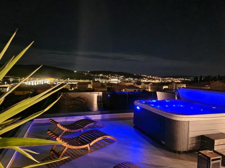 Penthouse Apartman Marčelina in Trogir - B&B Trogir