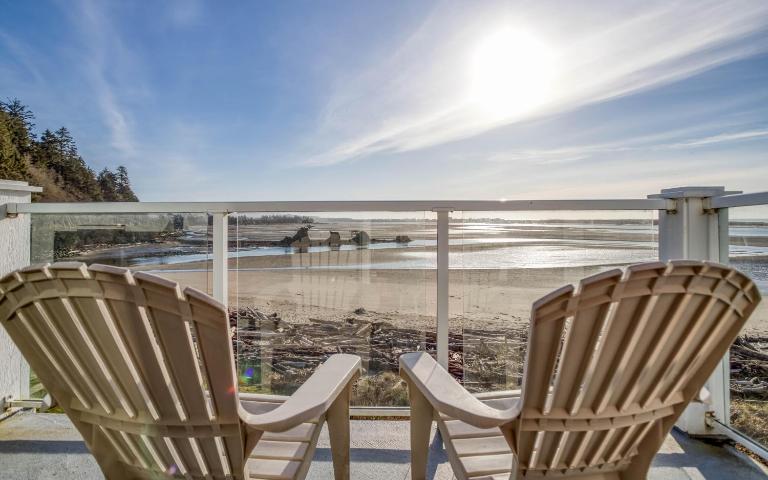 Waters Edge 407 - B&B Lincoln City