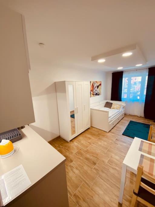 Harmony & Peace Central Szeged-2 - B&B Szeged