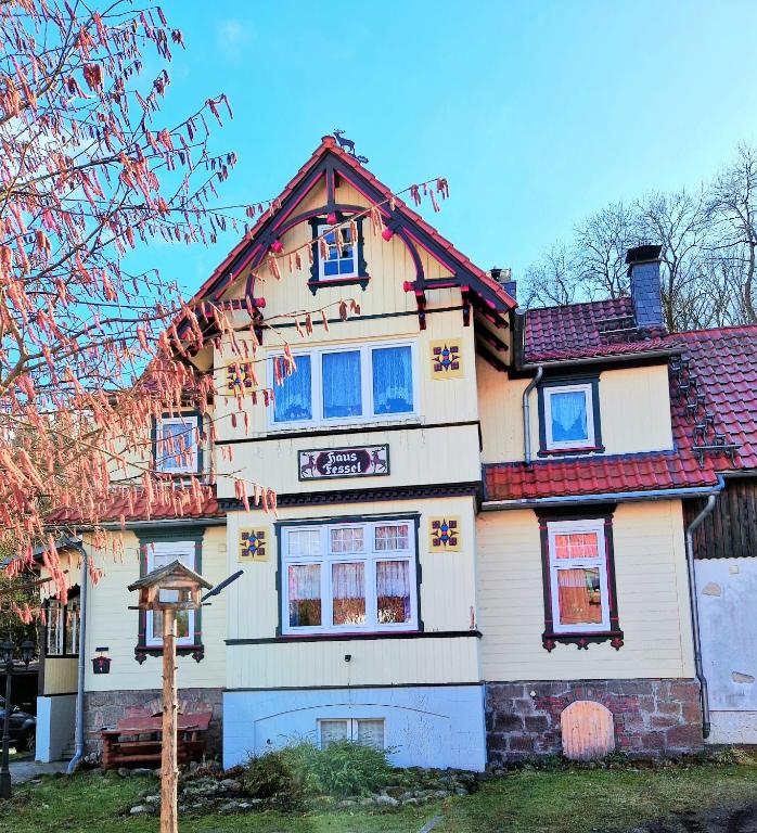 Haus Fessel - Helenenruh - Chambres d'hôtes Elend