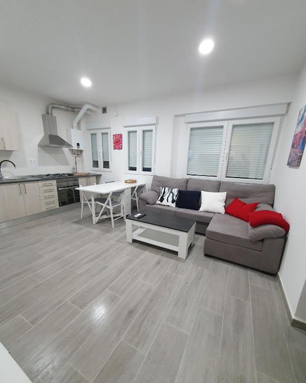 Melania House - B&B Candeleda