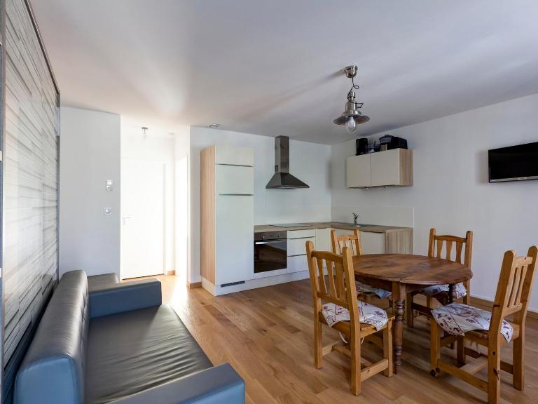 Appartement neuf centre Brides-les-Bains, 4 pers, wifi - FR-1-512-41 - Bed and Breakfast Brides-les-Bains
