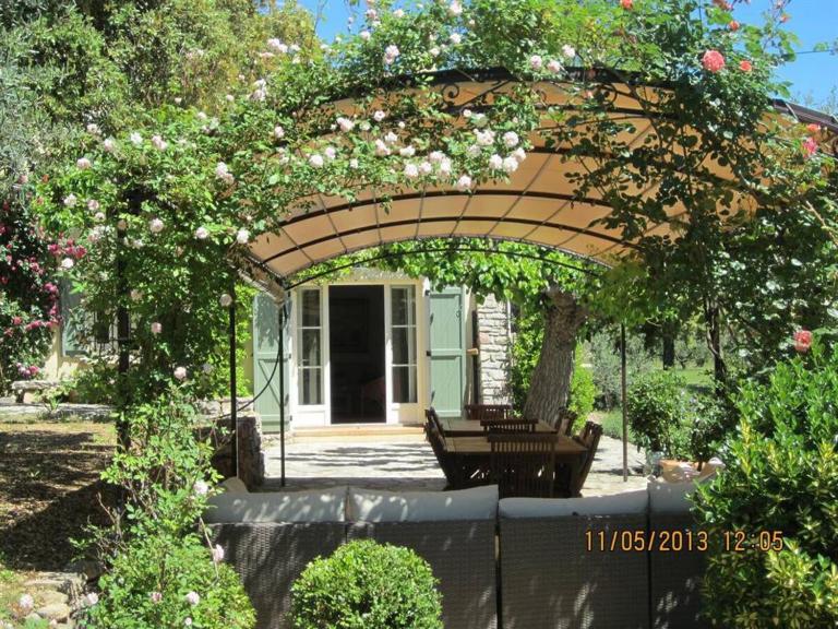 Charming, chic, secluded villa within walking distance from Lorgues - Ferienwohnung Lorgues