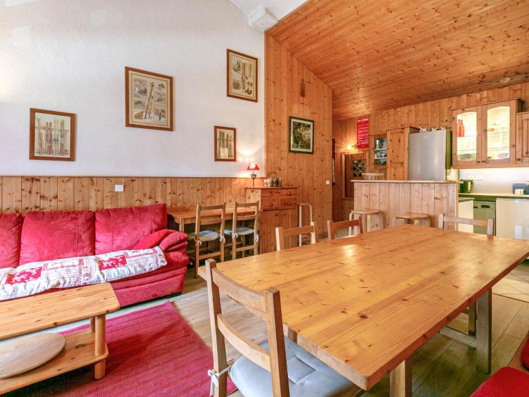 Spacieux appartement 9 pers. à Val-d'Isère, skis aux pieds, Wi-Fi, proche commodités - FR-1-694-306 - B&B Val d'Isère